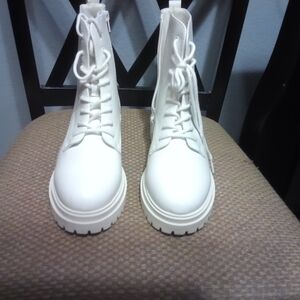 Kohl's White Women's Combat Boots